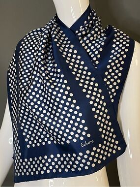 Vintage Echo Silk Scarf Navy Whit Polka Dots 15 x 46 Excellent Condition